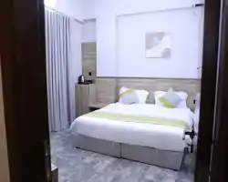 MADINAH DELUXE Hotel thumbnail